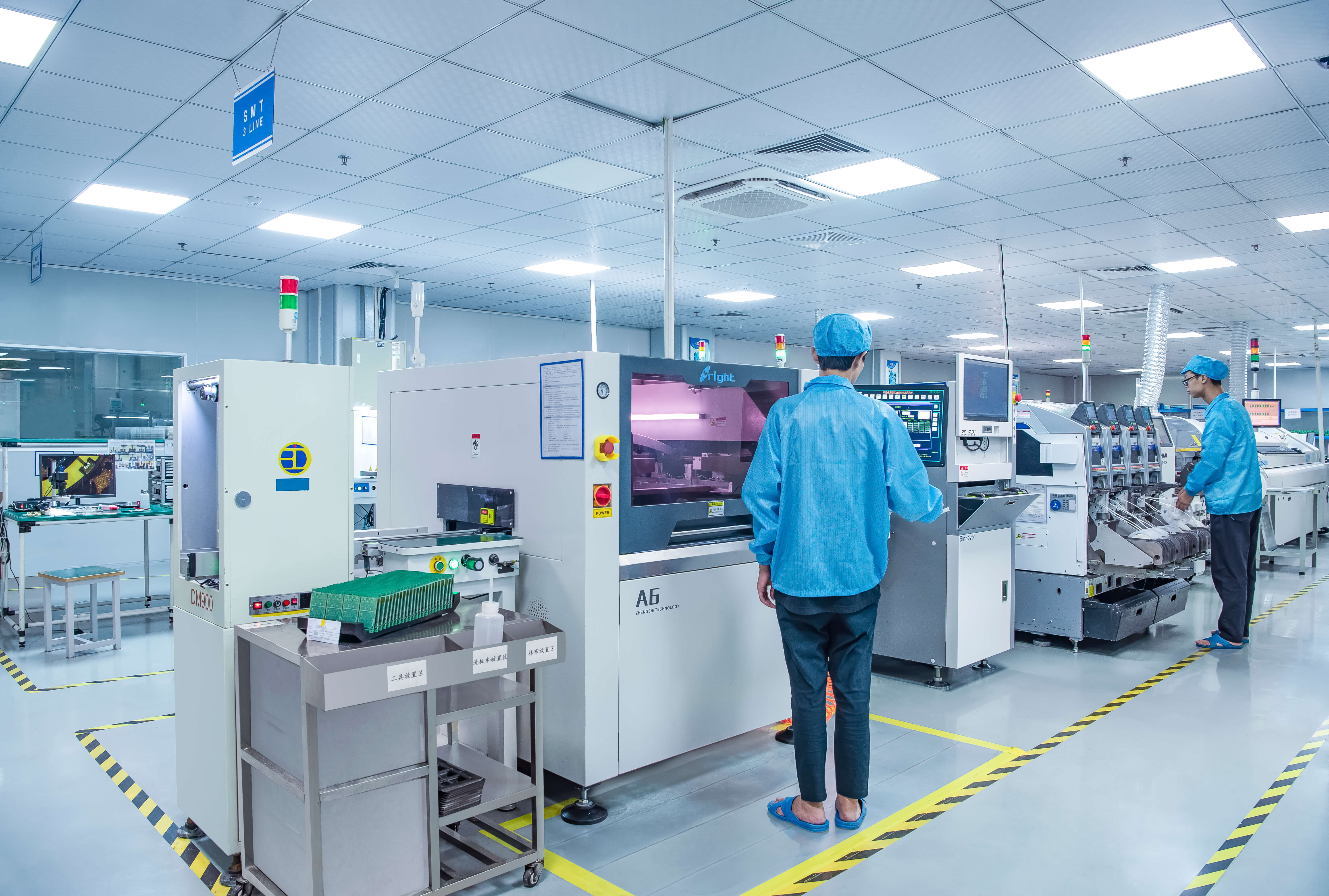 1. Automatic solder paste printing.jpg